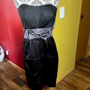 NWT Strapless black dress with grey bow. Size 12